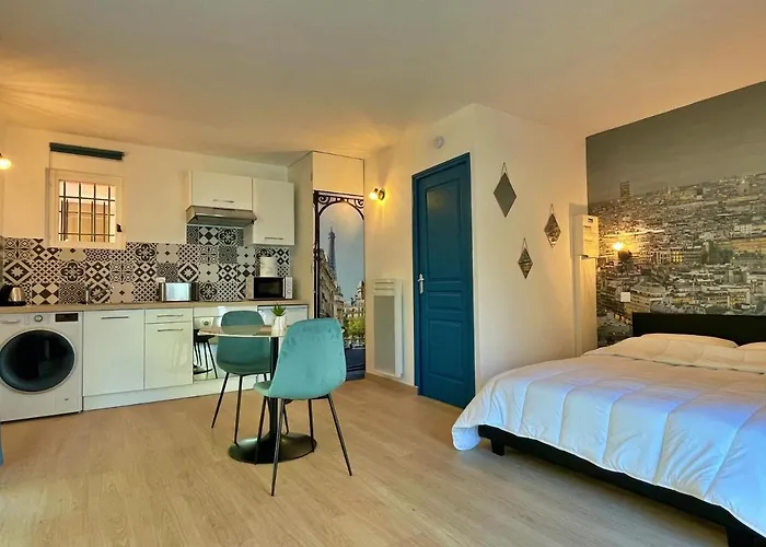 Draguignan, Centre Ville Wifi Jolie Deco